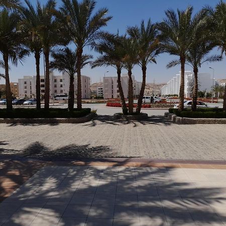 شاليه فرش فندقي بقرية بالميرا بيتش العين السخنه للعائلات Ajn Suchna Zewnętrze zdjęcie
